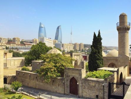 Ázerbájdžánská republika: hlavní město, obyvatelstvo, měna a atrakce